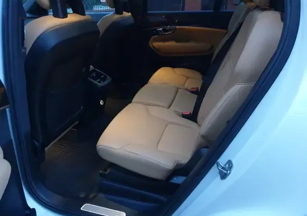 Volvo XC 90 cena 140900 przebieg: 68000, rok produkcji 2018 z Bełchatów małe 562